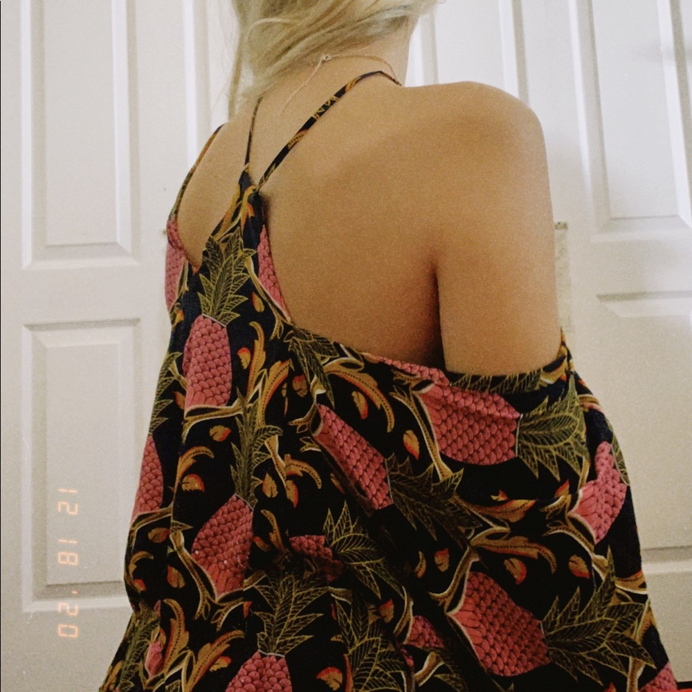 Farm Rio Blouse - Picture 4 of 6